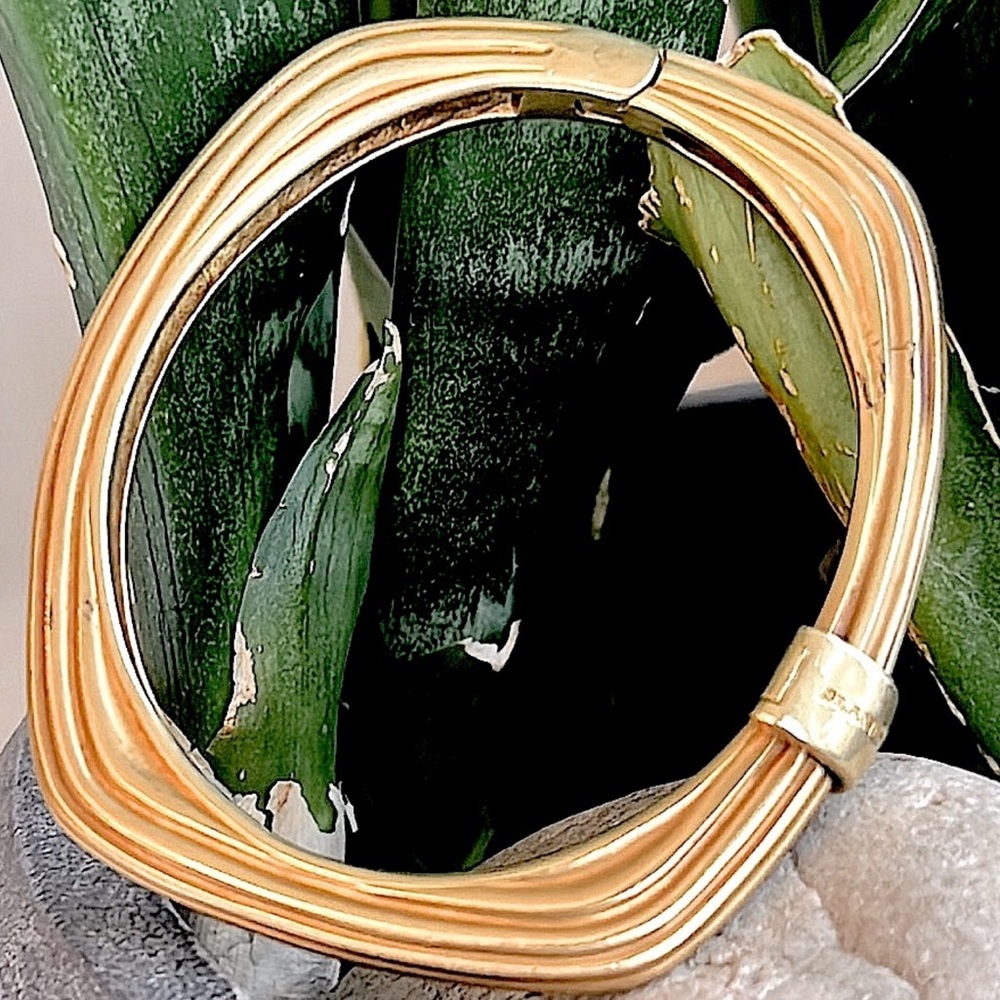 Slane and Slane 18k bracelet